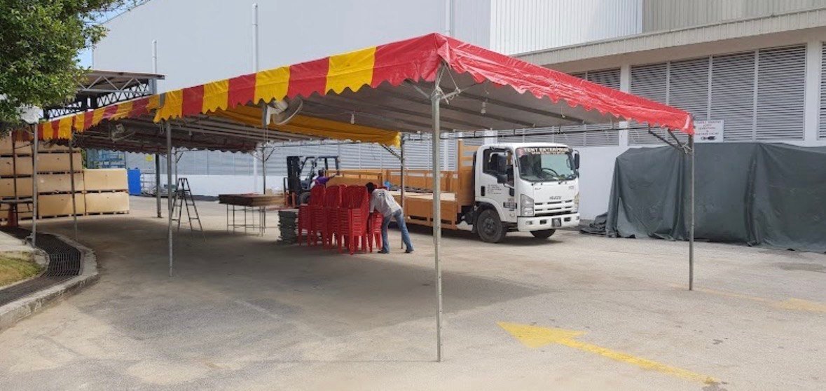 Half slope canopy